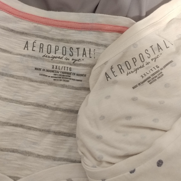 Lot of 2 XXL Aeropostale Tees White - Picture 4 of 4
